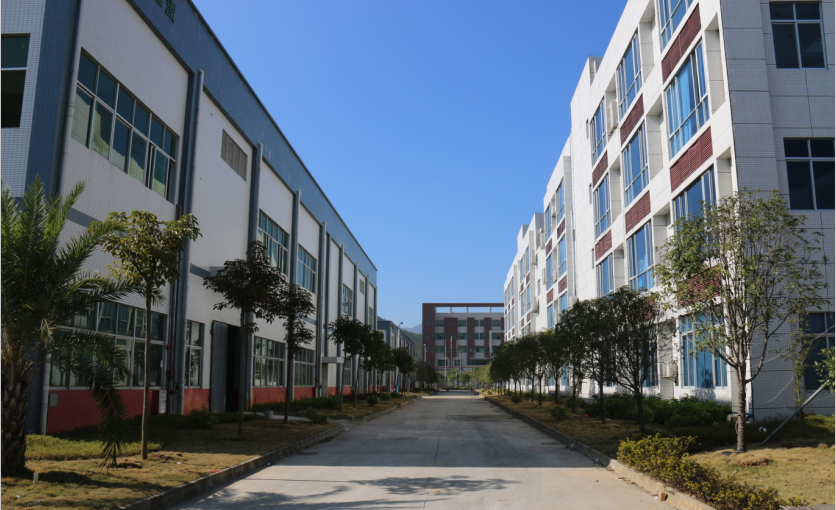 PU漆施工時出現(xiàn)氣泡怎么解決，PU漆品牌翔鷹漆為你解答